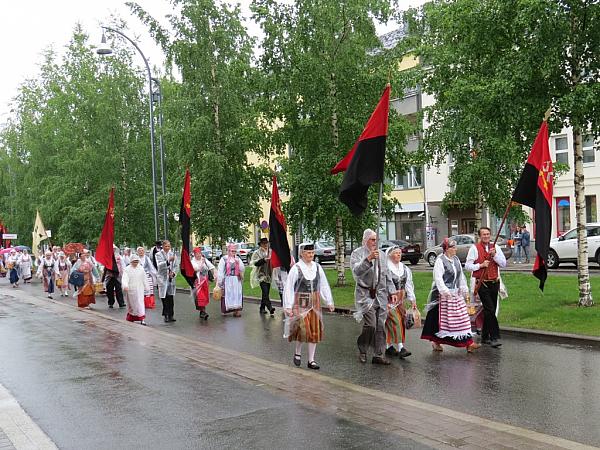 karjalaiset-j17-75